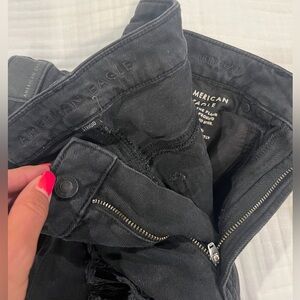 American Eagle Distressed Mom Jean